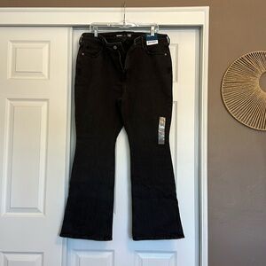 Old Navy Extra High Rise Flare with secret smooth pockets, size 16